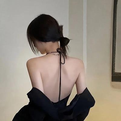 我在空间流放之地带全家崛起